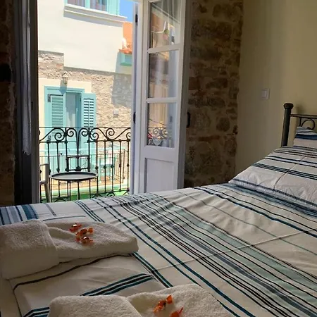 Szálloda 1830 Chateau