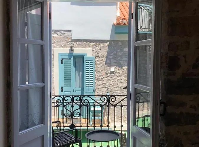 1830 Chateau Nafplion