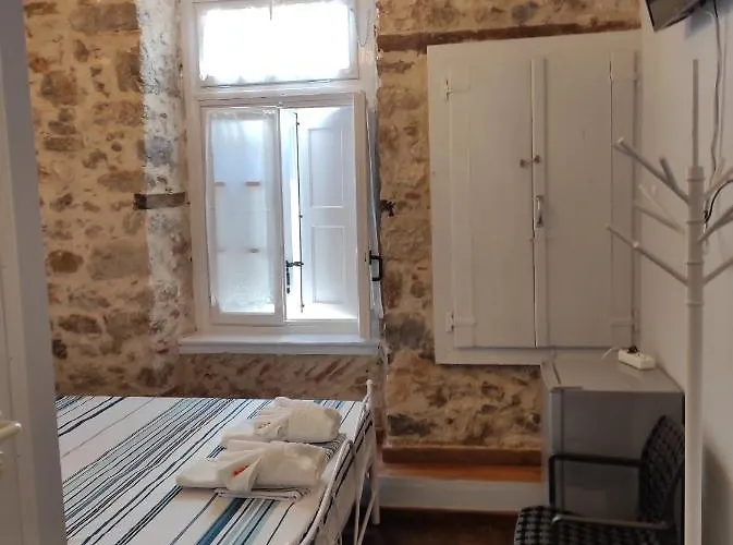 Hotell 1830 Chateau *