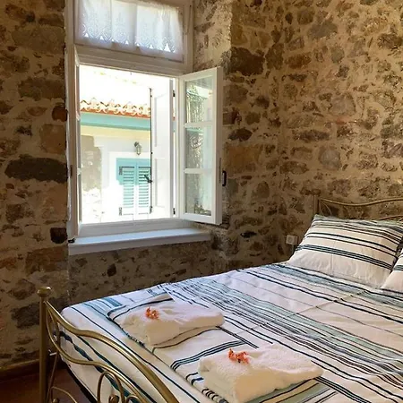 1830 Chateau * 나플리오