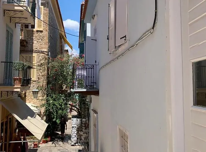 Szálloda 1830 Chateau