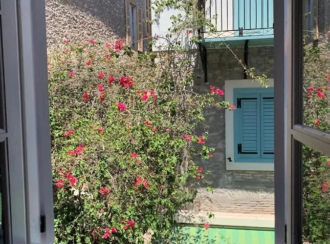 1830 Chateau Nafplion